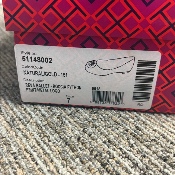 Tory Burch Snakeskin Pattern Flats with Gold Logo - Picture 2 of 5